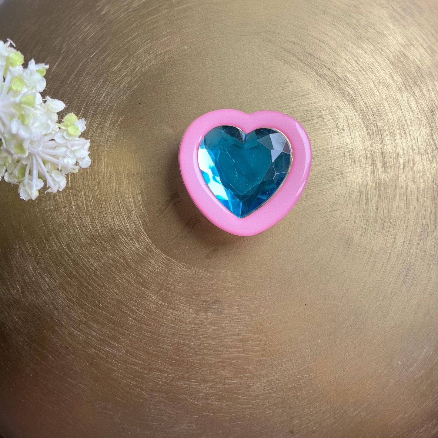 Diamond Rhinestone Heart Phone Grip