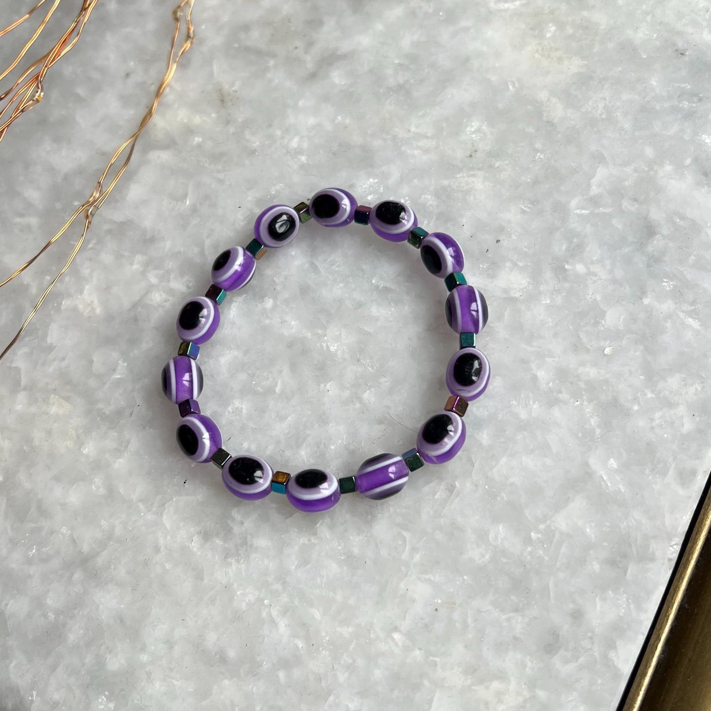 Trendy protection bracelet with semi-precious stones